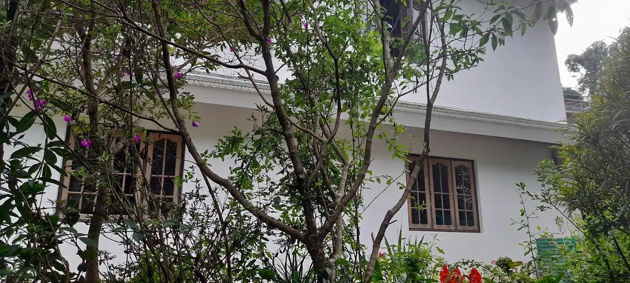 Le Farmhouse Munnar Anachal Frühstückspension