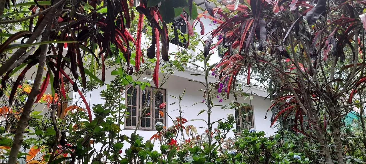 Le Farmhouse Munnar Anachal 0*,  Indien