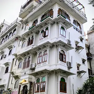 Whereabout Hostel Udaipur
